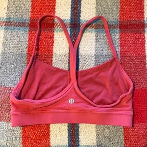 Lululemon sports bra